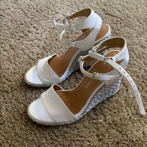 Comfortable Stuart Weitzman ankle strap sandals!